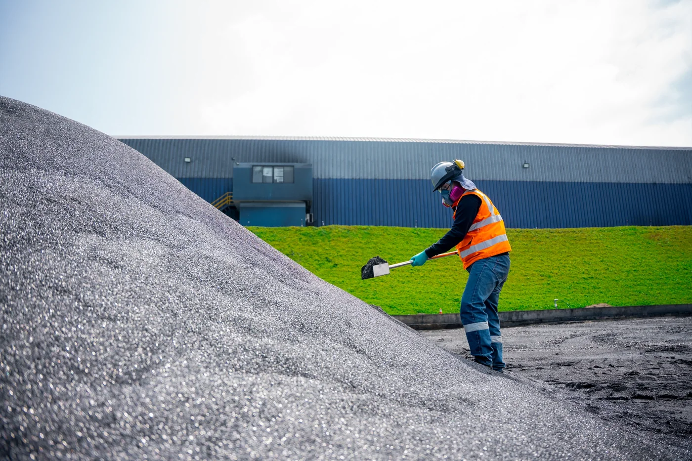 Anthracite coal, photograph 3